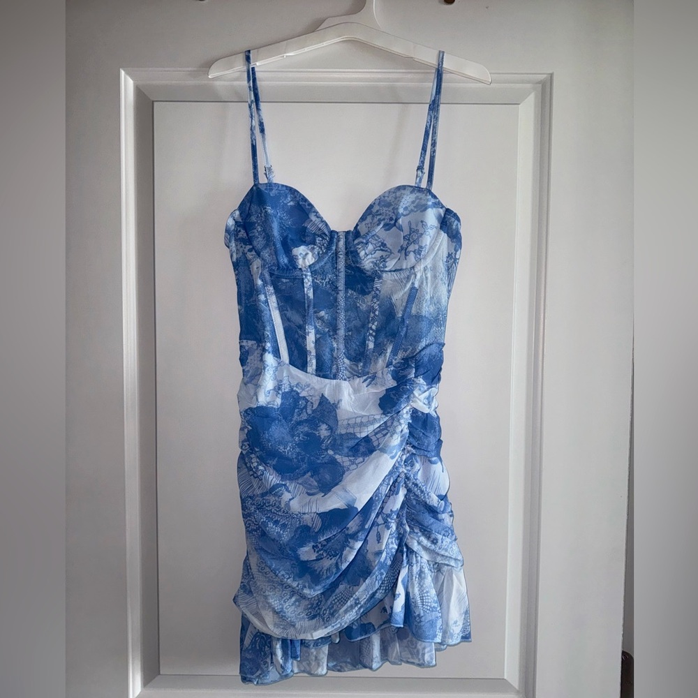 PrettyLittleThing Blue Floral Print Corset Frill Hem Bodycon Dress